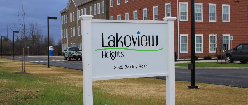 #slider-caption-6 Signworks Sportswear Outdoor Signs